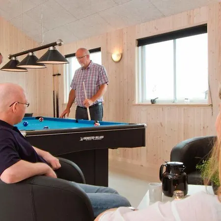 בית נופש Vejlby Sleeps 22 Pool Wifi Vejlby (Harboore)